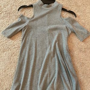 Dress, mid length, straight/flowy at bottom